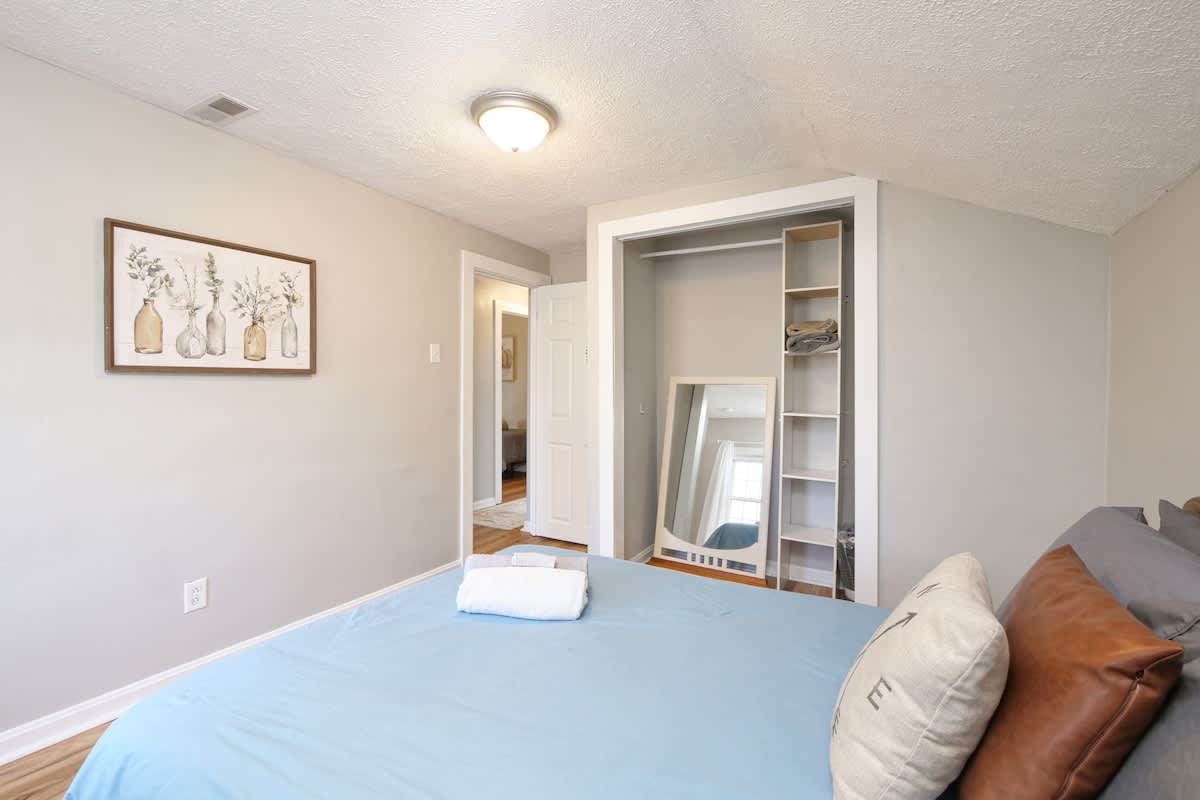 b8b2a3aa e2fe 45 sHrqZ