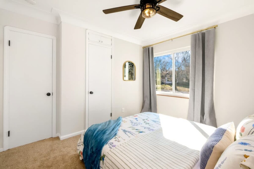 b8b42c75 fb51 40 qlLLT