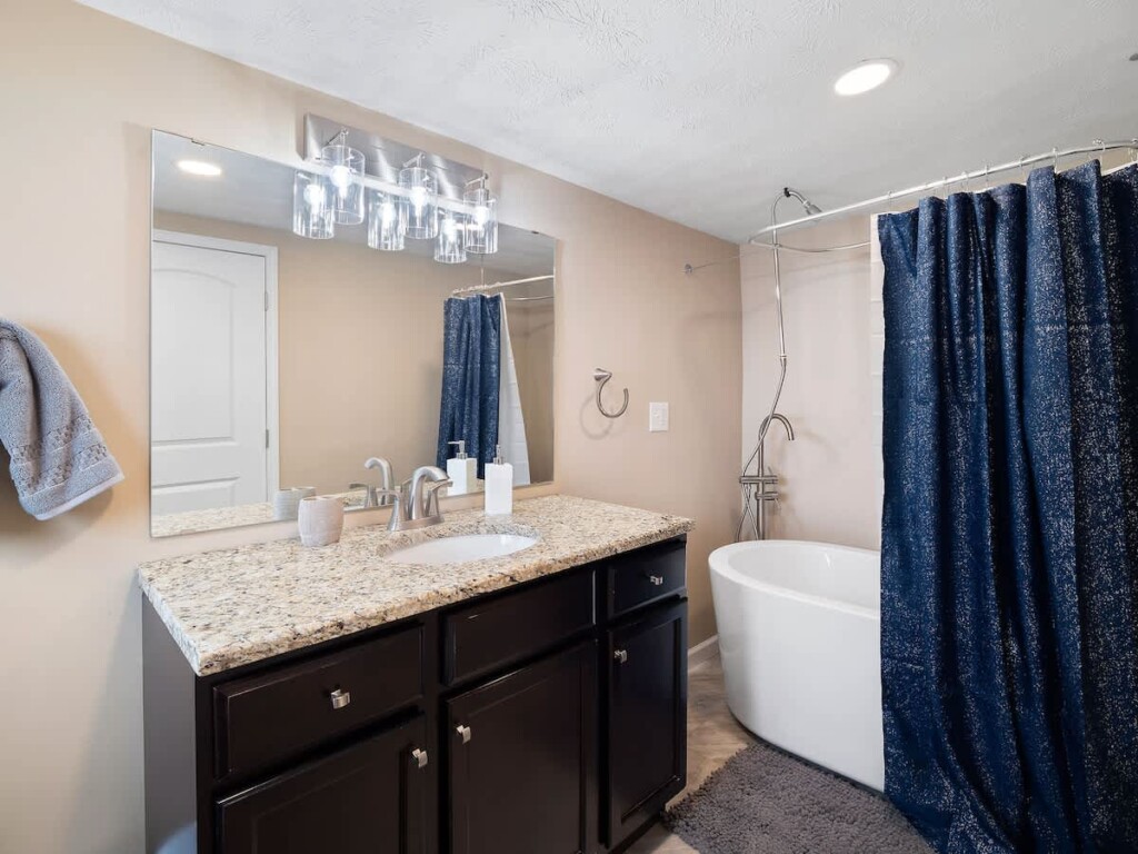 b95dad84 d566 47 etUVe