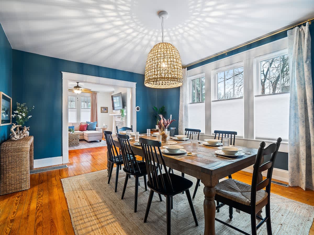 bb534011 82ca 42 HT nq.jpg