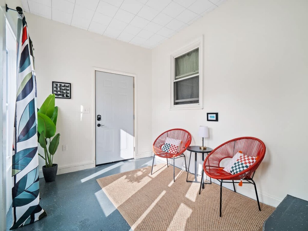 bfe4cce0 f8f3 49 VdyBe