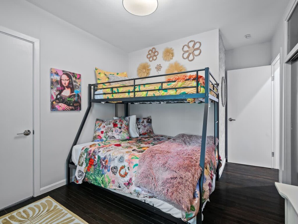 c560fb9c 5a13 47 1W8vV