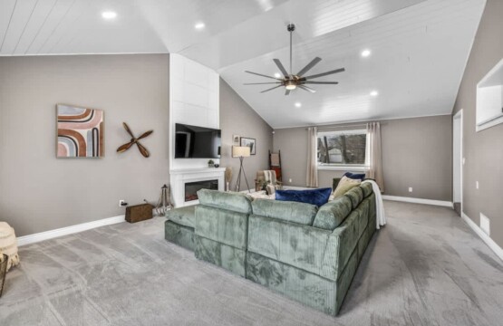 c67c3334 1676 48 maiHy