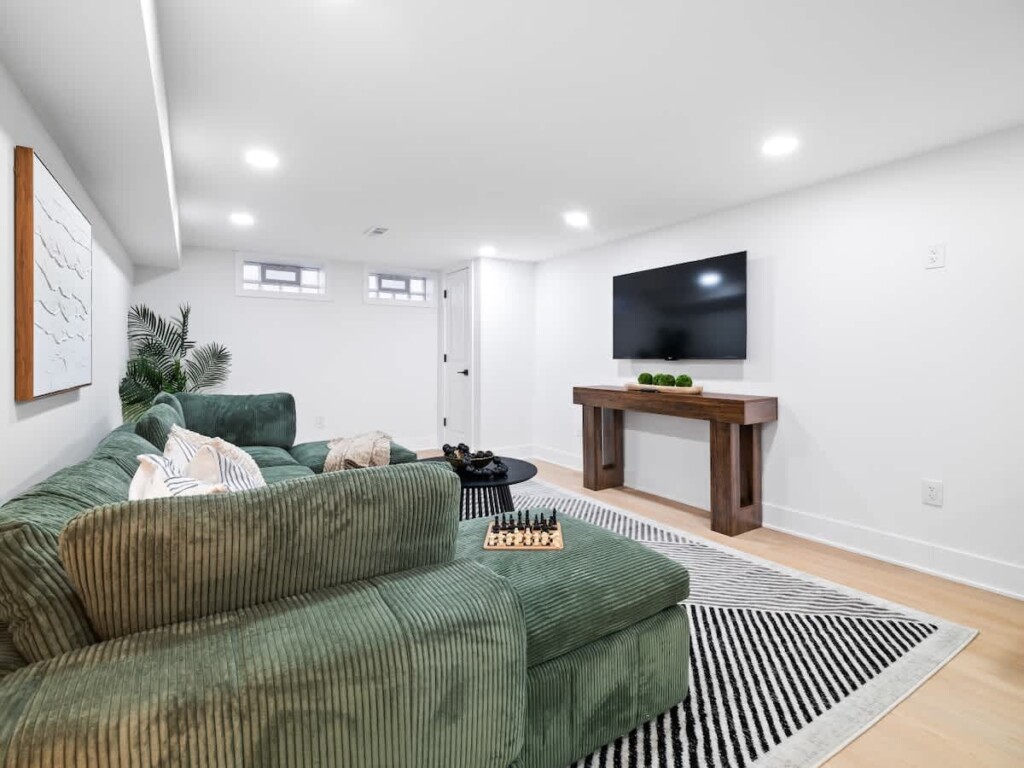 c68173a6 78d2 4e 6UH9g