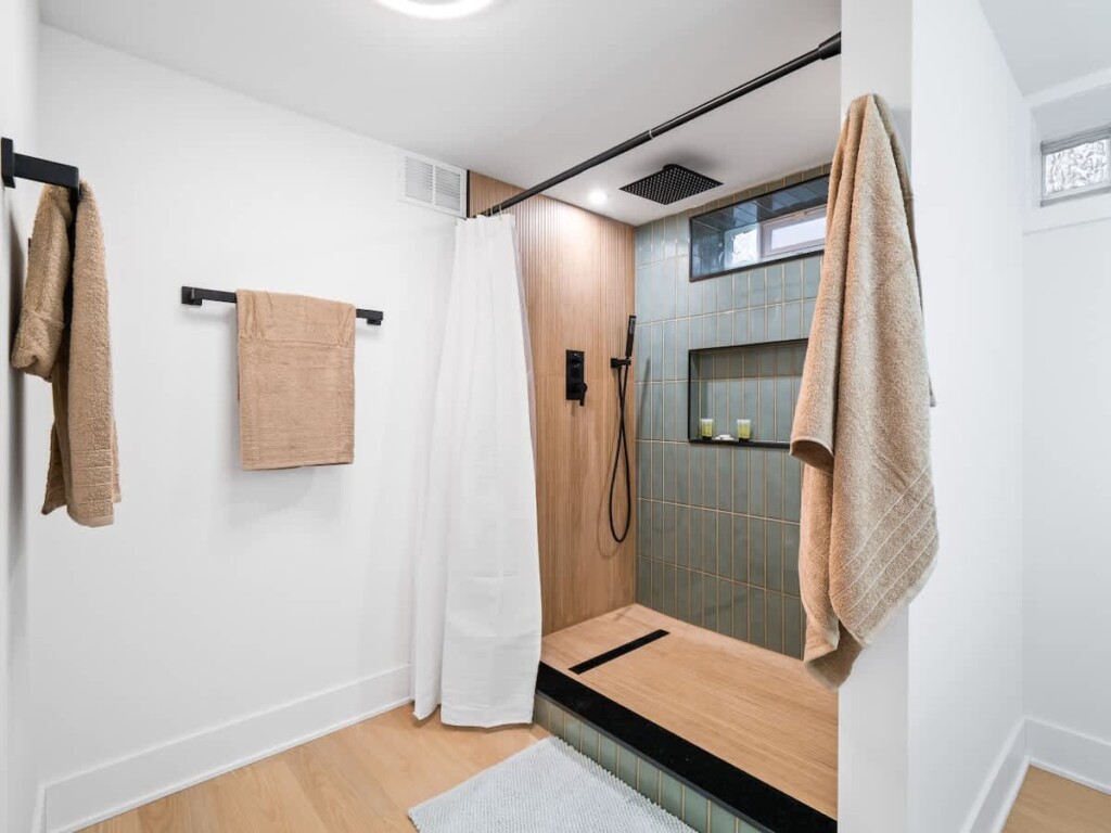 c94cd467 c7fd 49 reXQy