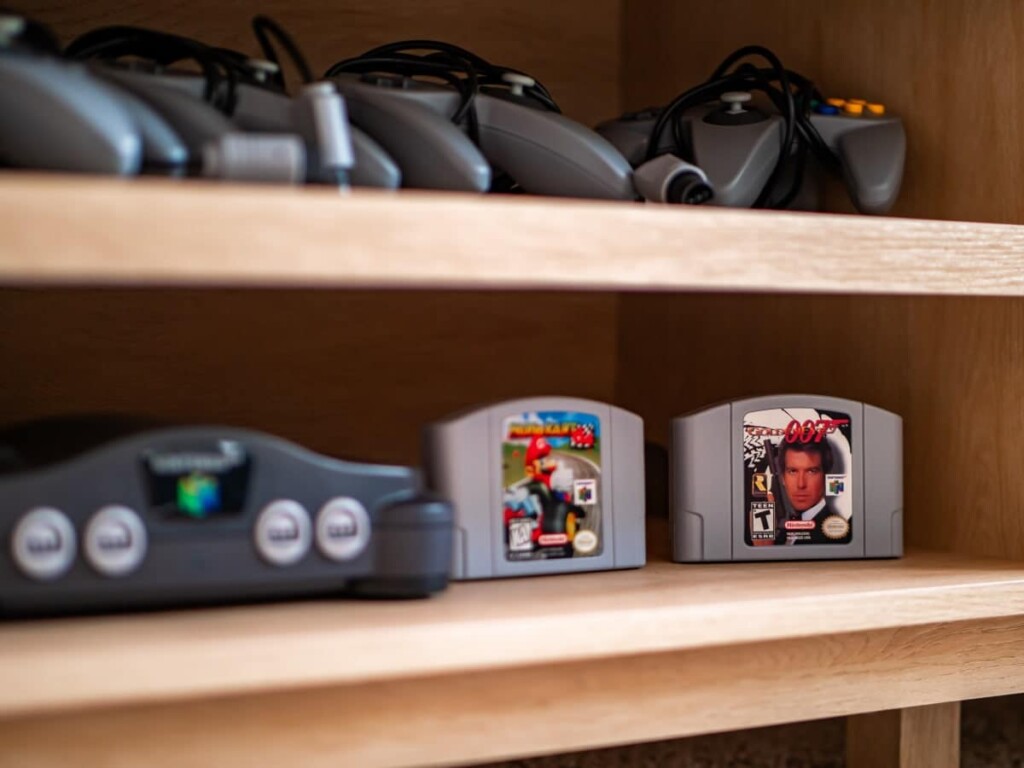 c9b14b2b 1cbc 4c 61rgX