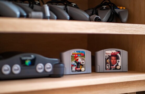 c9b14b2b 1cbc 4c 61rgX