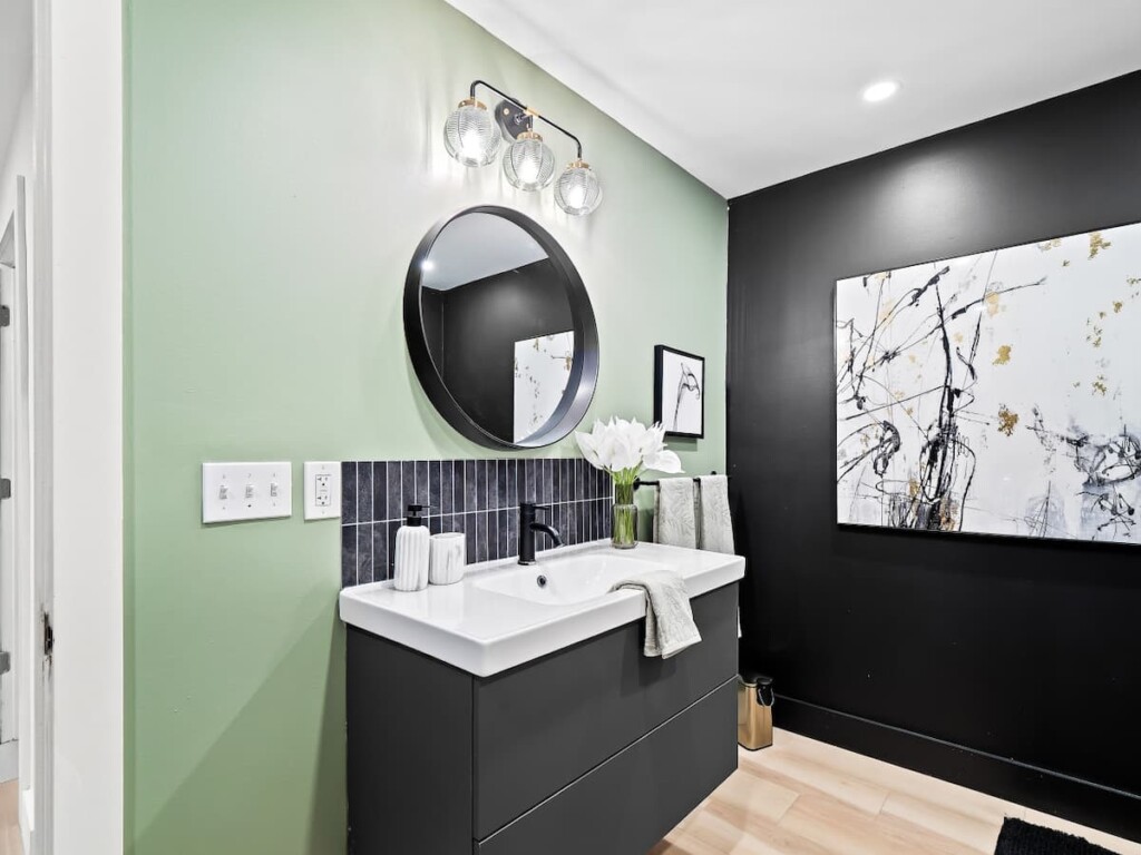 ca1a7c66 753d 4f j2FDg