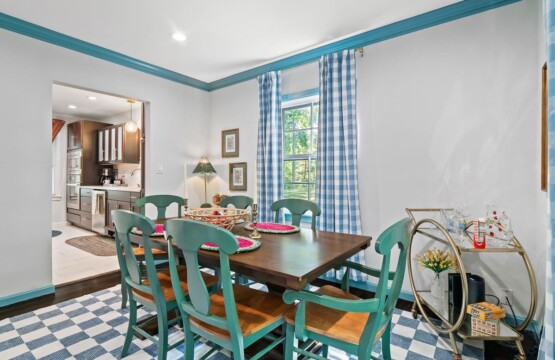 cd7a748b 2195 4c HvRhv