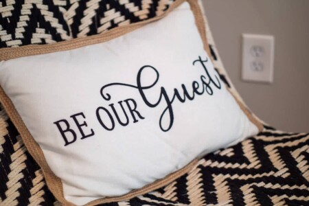 ce328e85 2601 4c IQfd