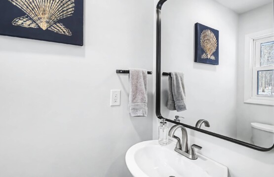 ce7dhh00b9aj1aizj5q4