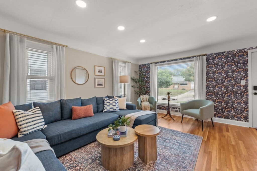 d092522a 5cd1 43 4jQA5