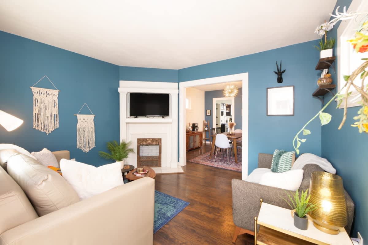 d232493a bba9 4a 9 6vi