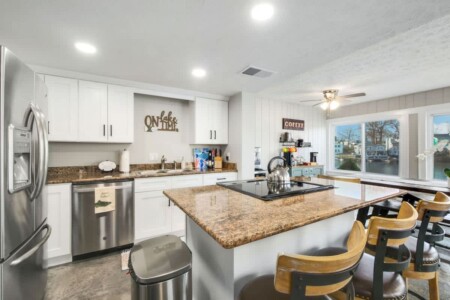 d40bd0c6 bac3 46 jHKPb