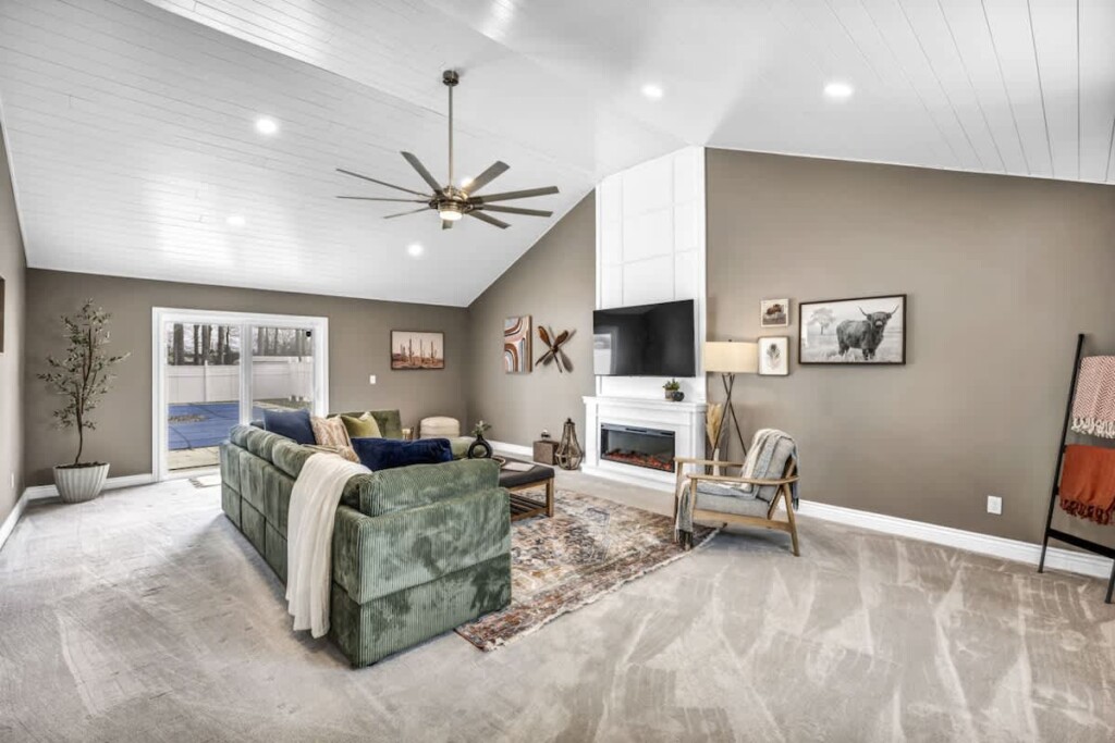 d504bde7 c4aa 4f NJc6d