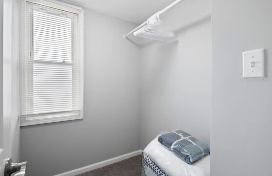 d52c87c3 f4a3 4c FOj2U 1