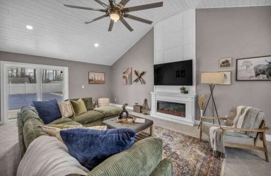 d702da5f 262f 41 8Ozt0