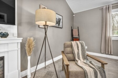 d71dd68d 9b81 4b wOHoU