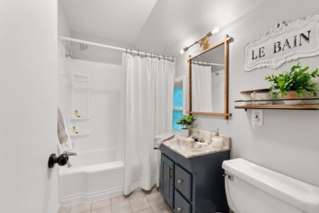 d81cb5b7 e1f8 49 xeobA