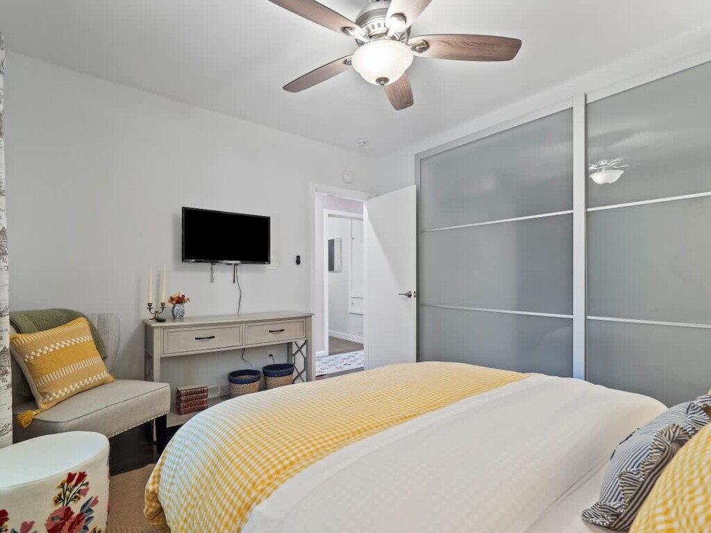 d84580f2 3c00 49 RRRCX