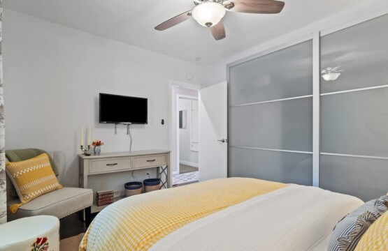 d84580f2 3c00 49 RRRCX