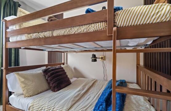 daf228ab 0ea4 40 gYxFV