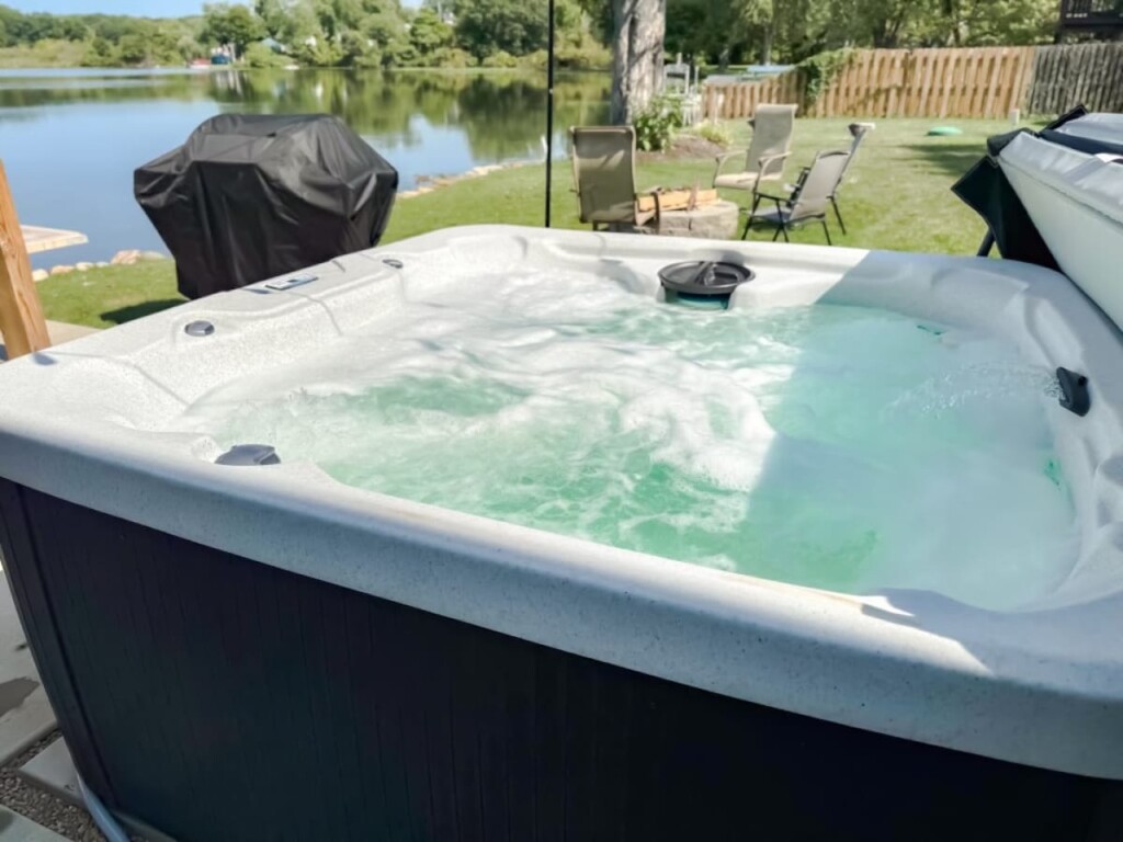 db6eac02 89d3 49 R DG