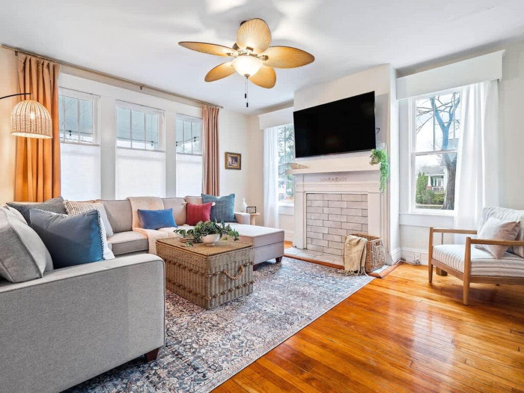 dbb81fe3 8dde 4e ba8Wd