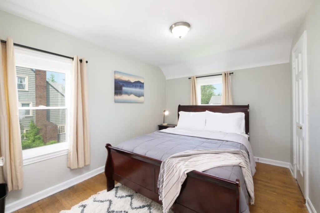 de08f211 721c 4e nKVDm