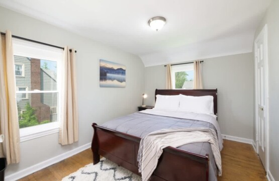 de08f211 721c 4e nKVDm