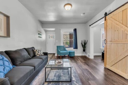 de2e742c 219f 43 SKzVd