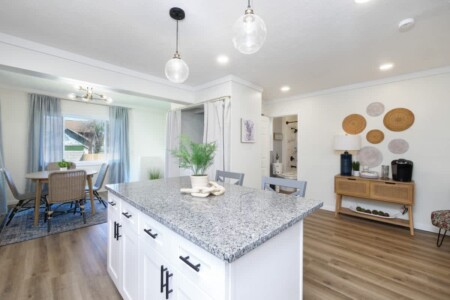 e118b6ee 50b9 45 W8 55