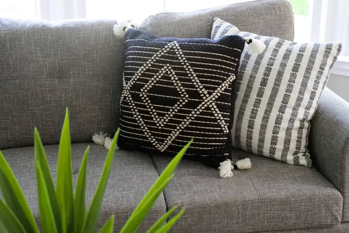 e19b760f eb46 4a HTkoj