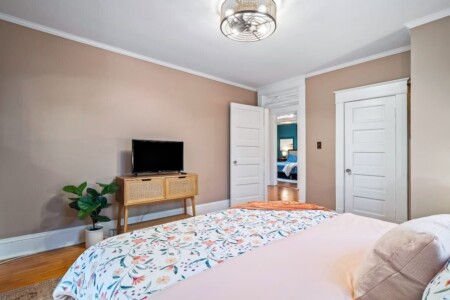 e212c5fb 1421 4d 4kImh