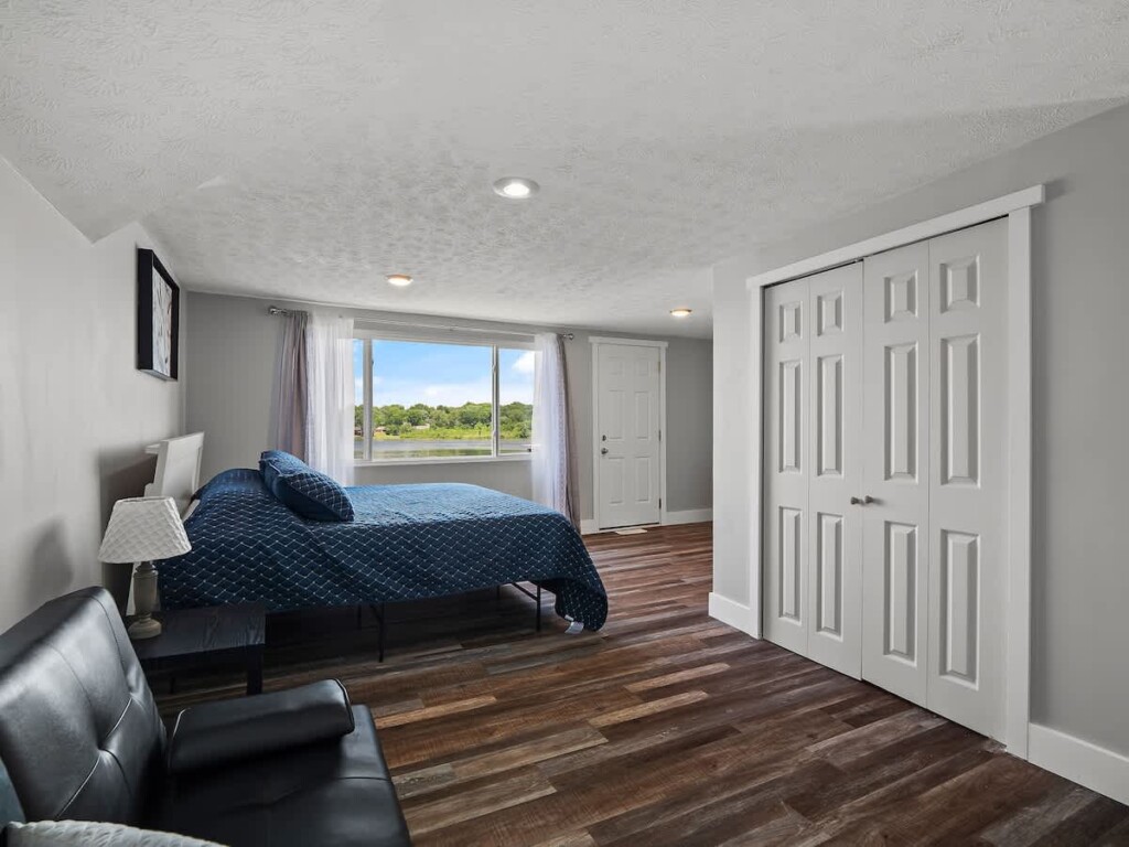 e3a76134 1021 46 lqGSr