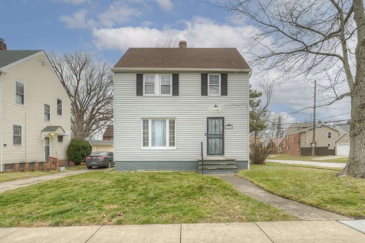 e6282fe3 dd80 4f eyK0W