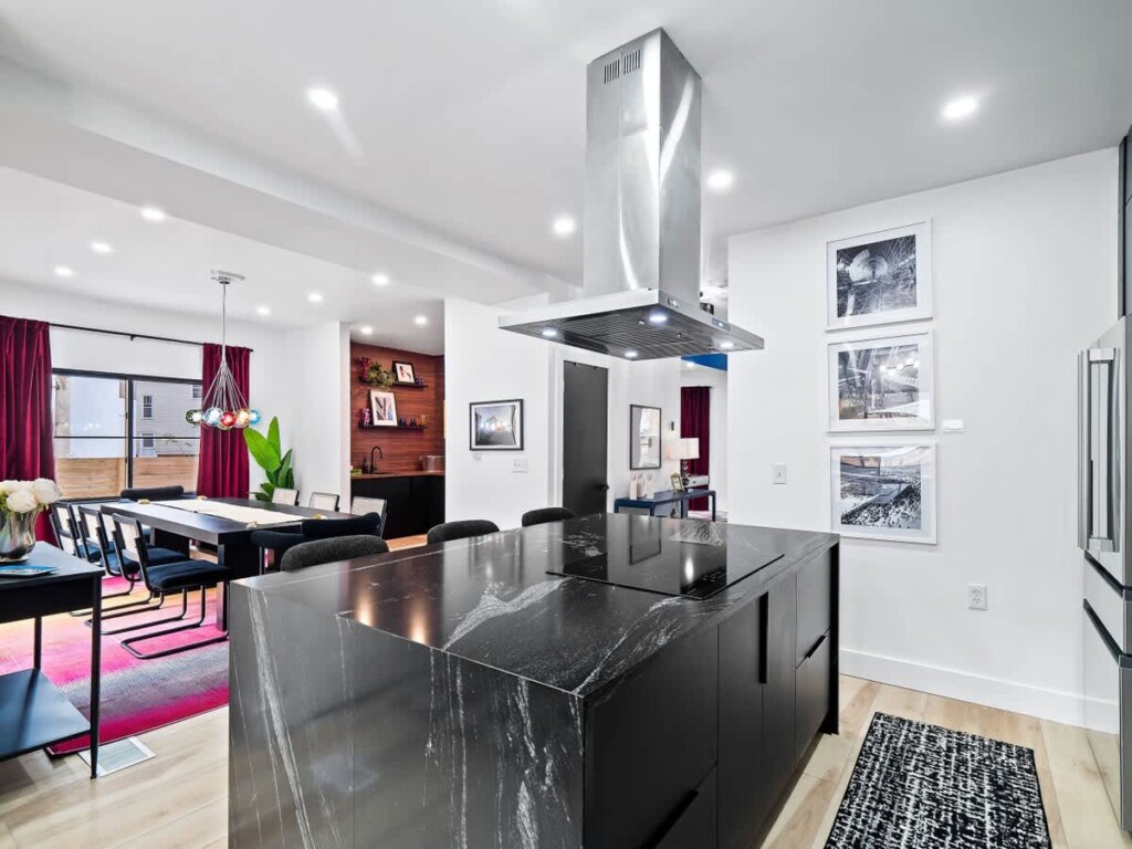 e83d1bcc 30ac 46 yHwkd