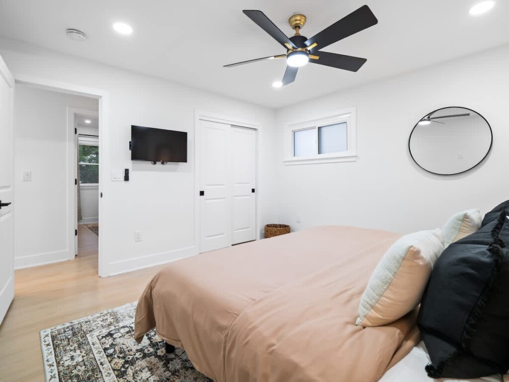 e958f83d 76f7 48 3Qe8B