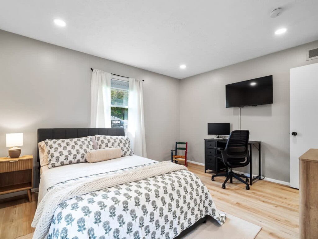 e9d344c0 0ee3 42 ZOxD9