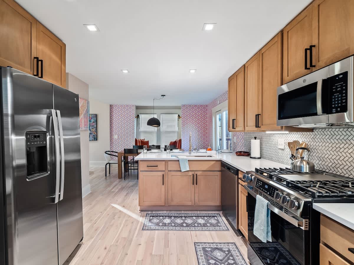 ea12404c 1b9a 4b bA 6Q