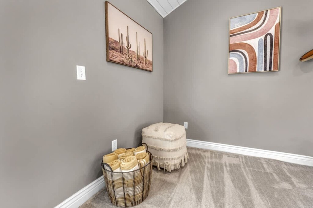 ea707c19 376a 48 v4 CG