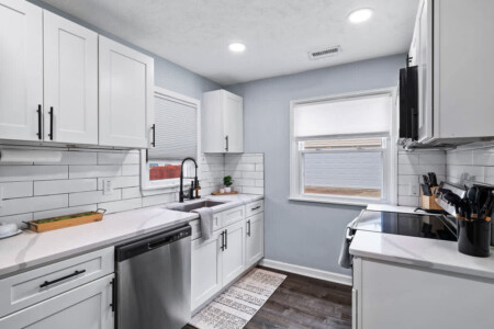 eb580355 c5ad 4f cMdzi