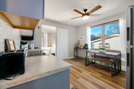 ee04b6d3 d141 4c f0rn6