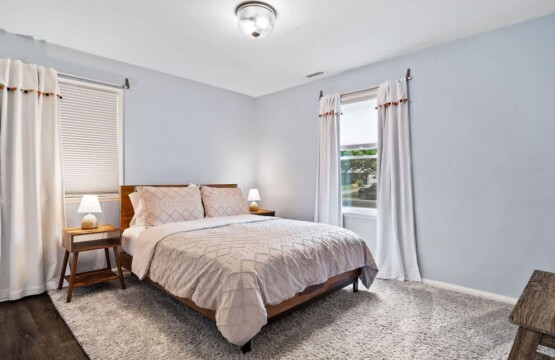 ee3828cd 108e 4d BwjGV