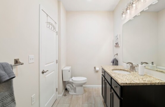 ef3cb7c4 b90d 49 u2uoi 1