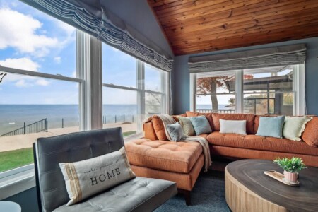 efd22419 16c4 48 0IokU