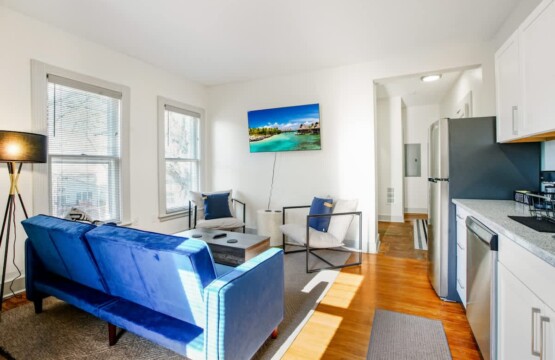 f0304c75 40cd 41 Dc7rA