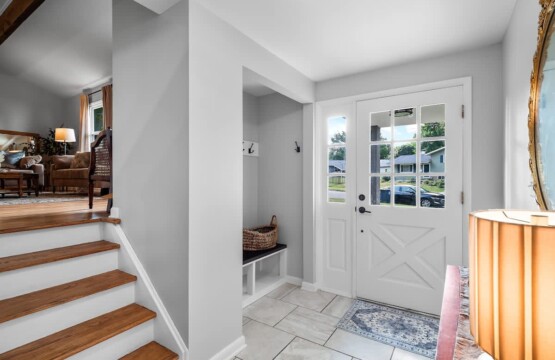 f0de86f2 c7e5 46 Miv7O