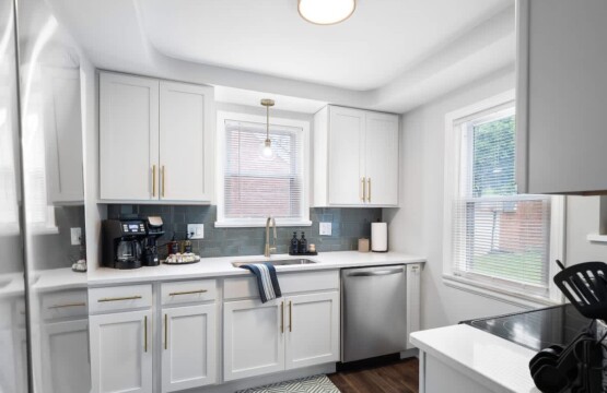 f18b1499 10e4 41 cqA7 1