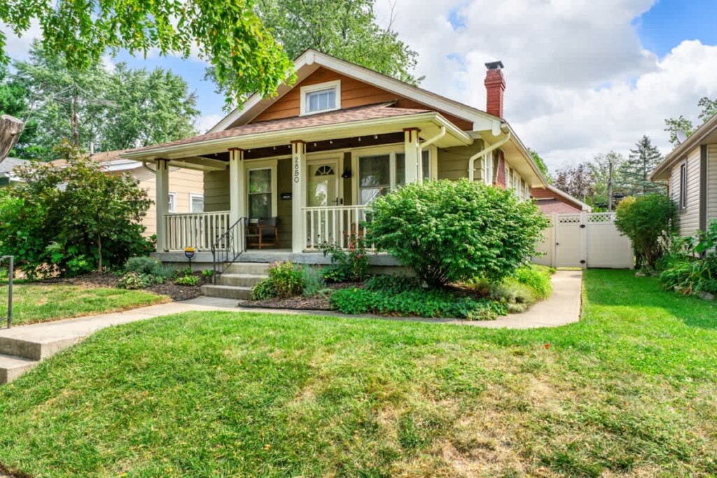 f1e3c87f 2a29 4e EialY